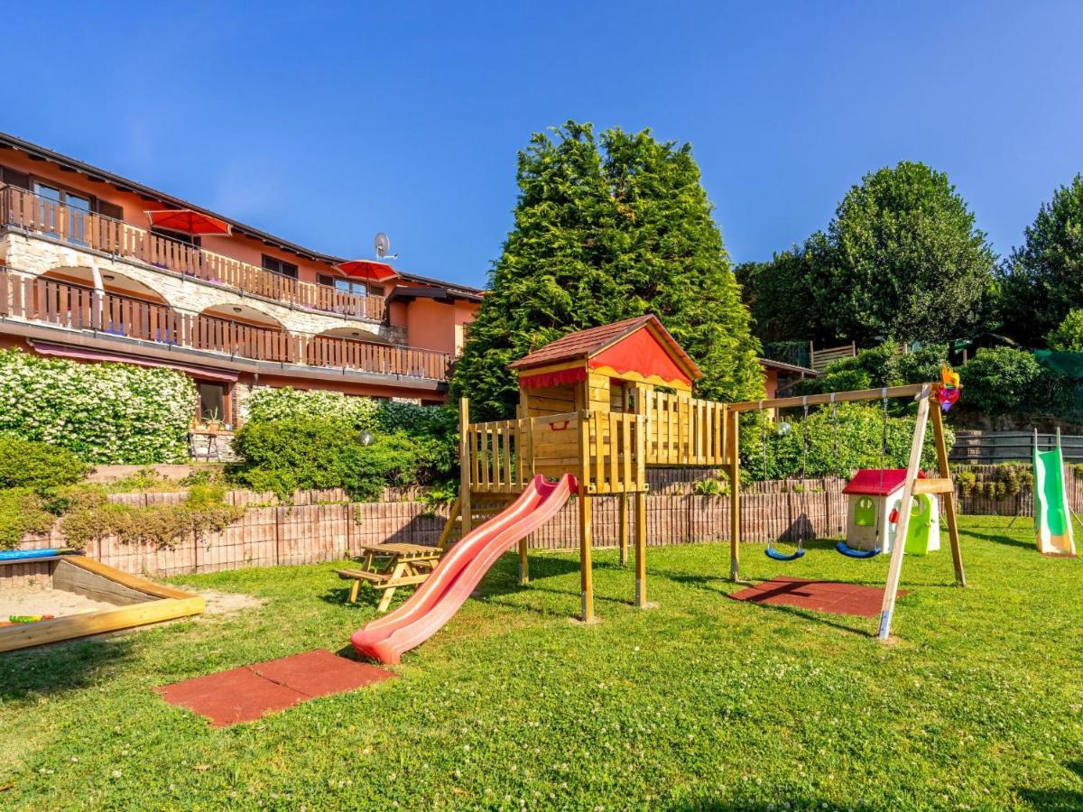 Apartment Residenza Agrifoglio-17 By Interhome Luino Bagian luar foto